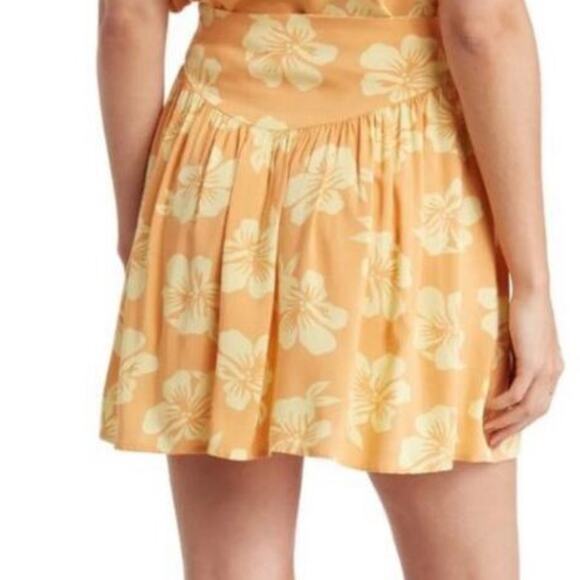 New ~ ABOUND , NORDSTROM ~ Floral Print Pull On Mini Skirt Size L 100% VISCOSE - Picture 5 of 5